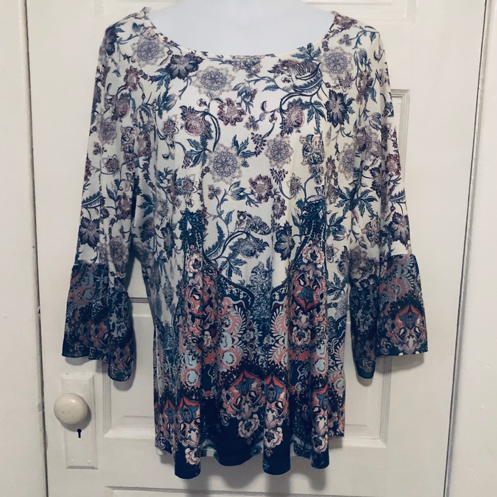 Style and co. Paisley bell sleeve top size 2x